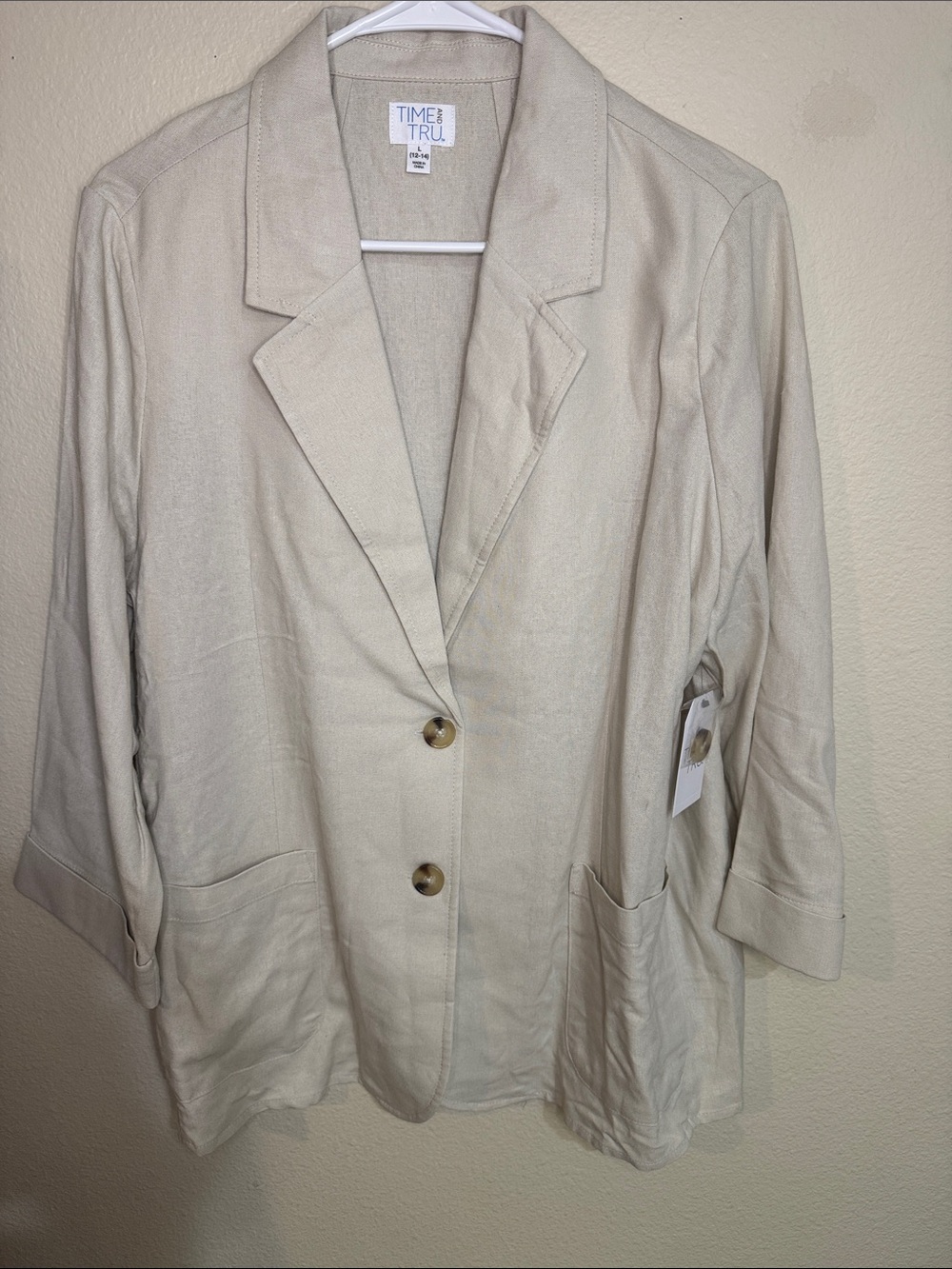 Time and Tru Women's Cream Single-Breasted Blazer with Patch Pockets